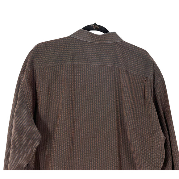 𝅺st. CROIX BROWN LONG SLEEVE BUTTON DOWN SHIRT - Picture 3 of 5
